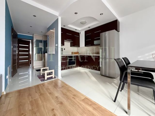 Mieszkanie 3-pokojowe Kraków, ul. Braci Czeczów. Zdjęcie 2