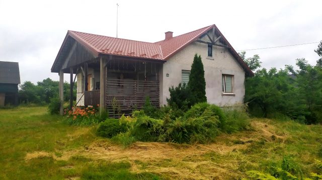 dom wolnostojący, 2 pokoje Rożki Adamów. Zdjęcie 1