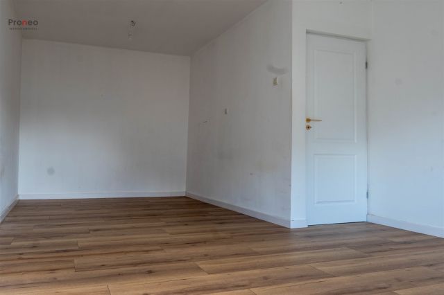 dom wolnostojący, 3 pokoje Stare Miasto. Zdjęcie 15