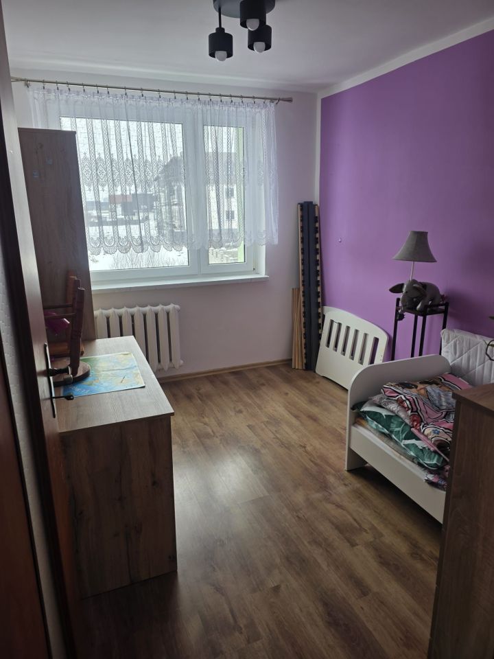 Mieszkanie 3-pokojowe Potęgowo. Zdjęcie 3