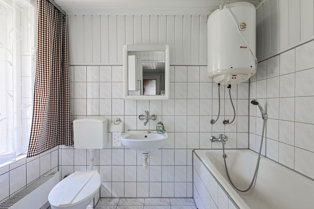 dom wolnostojący, 4 pokoje Krosno, ul. Wisze. Zdjęcie 15