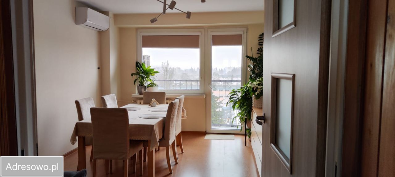 Mieszkanie 3-pokojowe Łódź Chojny, ul. Mazurska. Zdjęcie 1