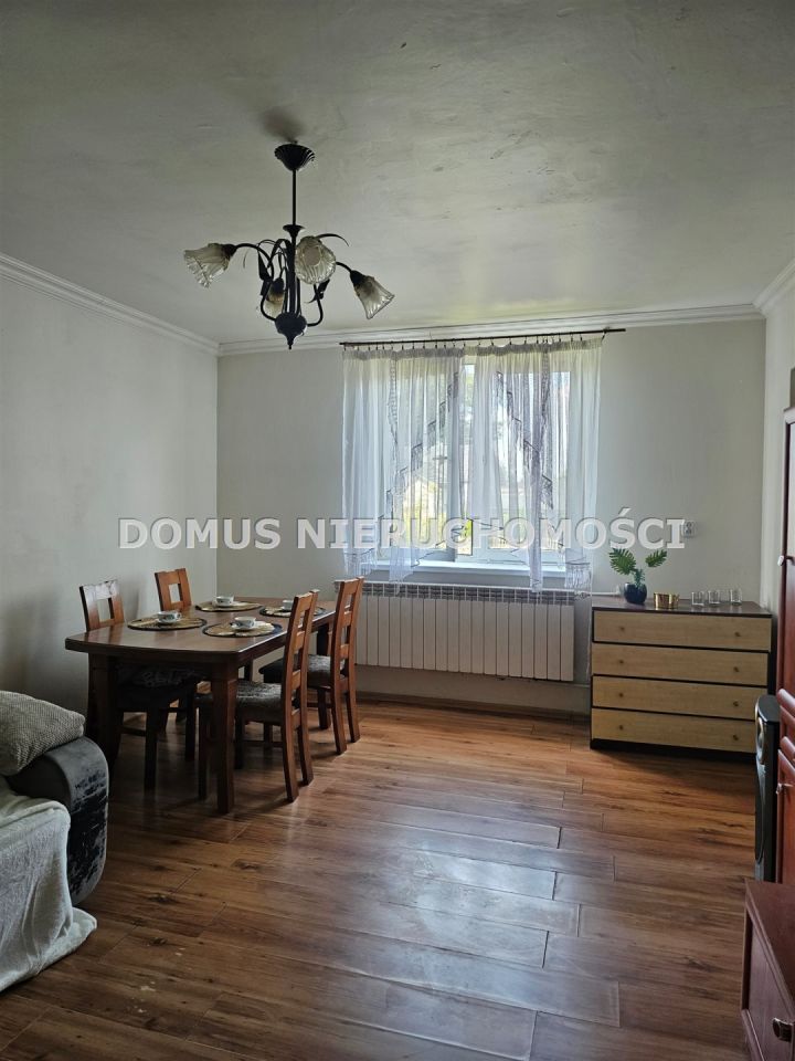 dom wolnostojący, 2 pokoje Brzeziny. Zdjęcie 5