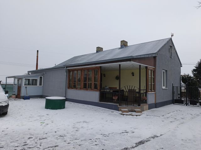 dom wolnostojący, 3 pokoje Kaczkowizna. Zdjęcie 2