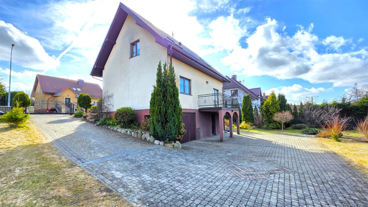 dom wolnostojący, 5 pokoi Cewice, ul. Myśliwska. Zdjęcie 3