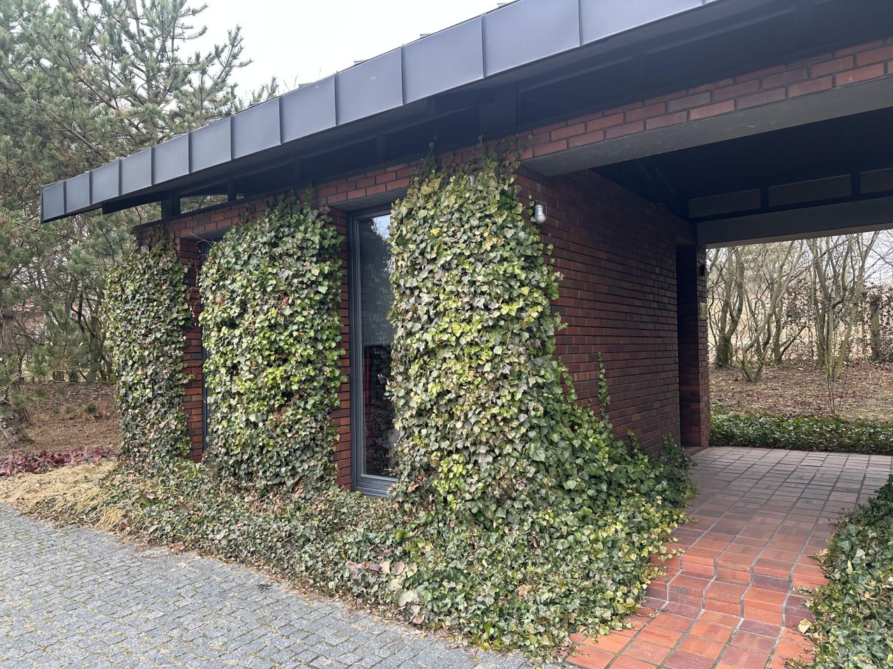 dom wolnostojący, 5 pokoi Kiełmina. Zdjęcie 43