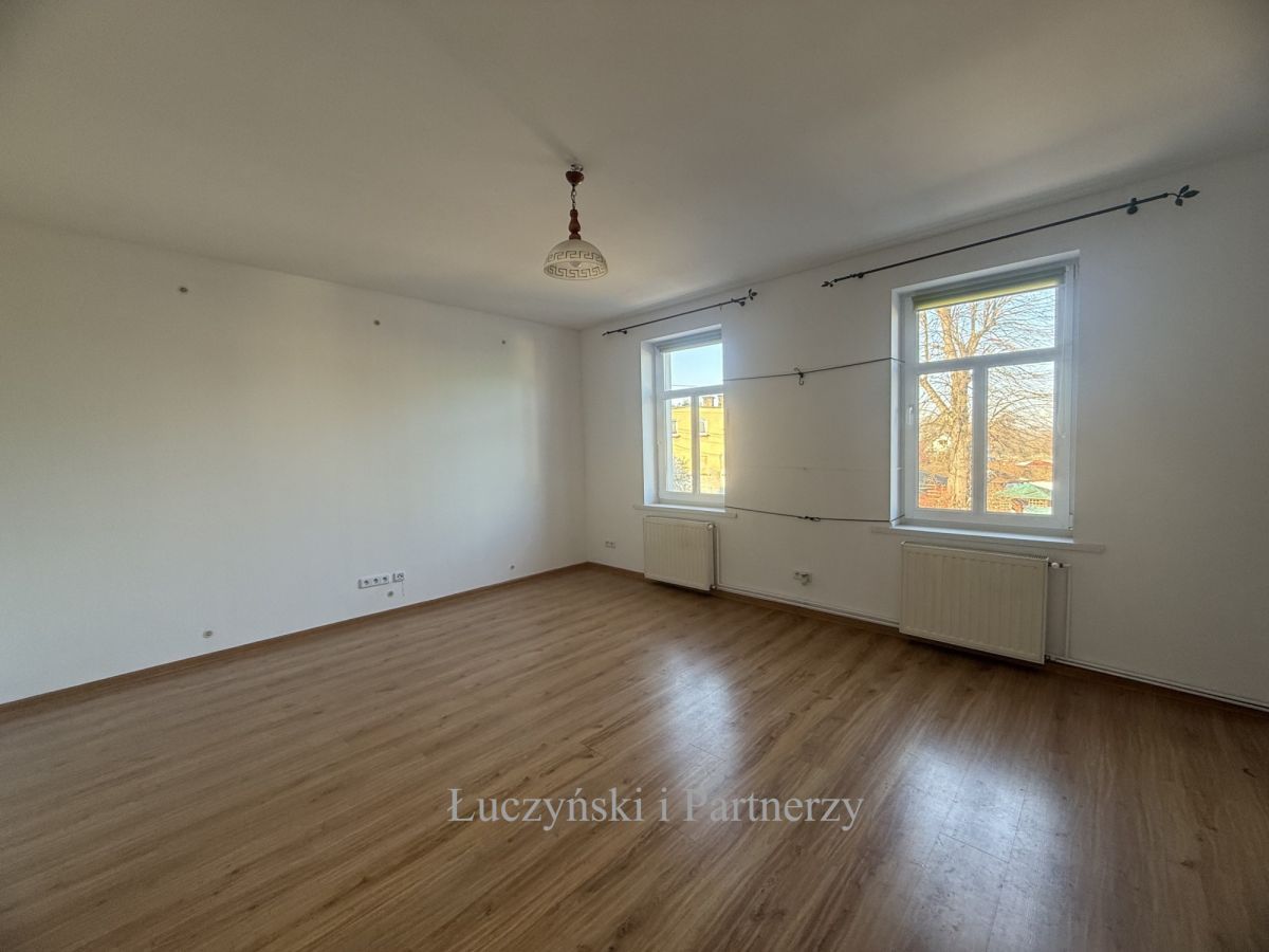 Mieszkanie 2-pokojowe Krzeszów. Zdjęcie 2