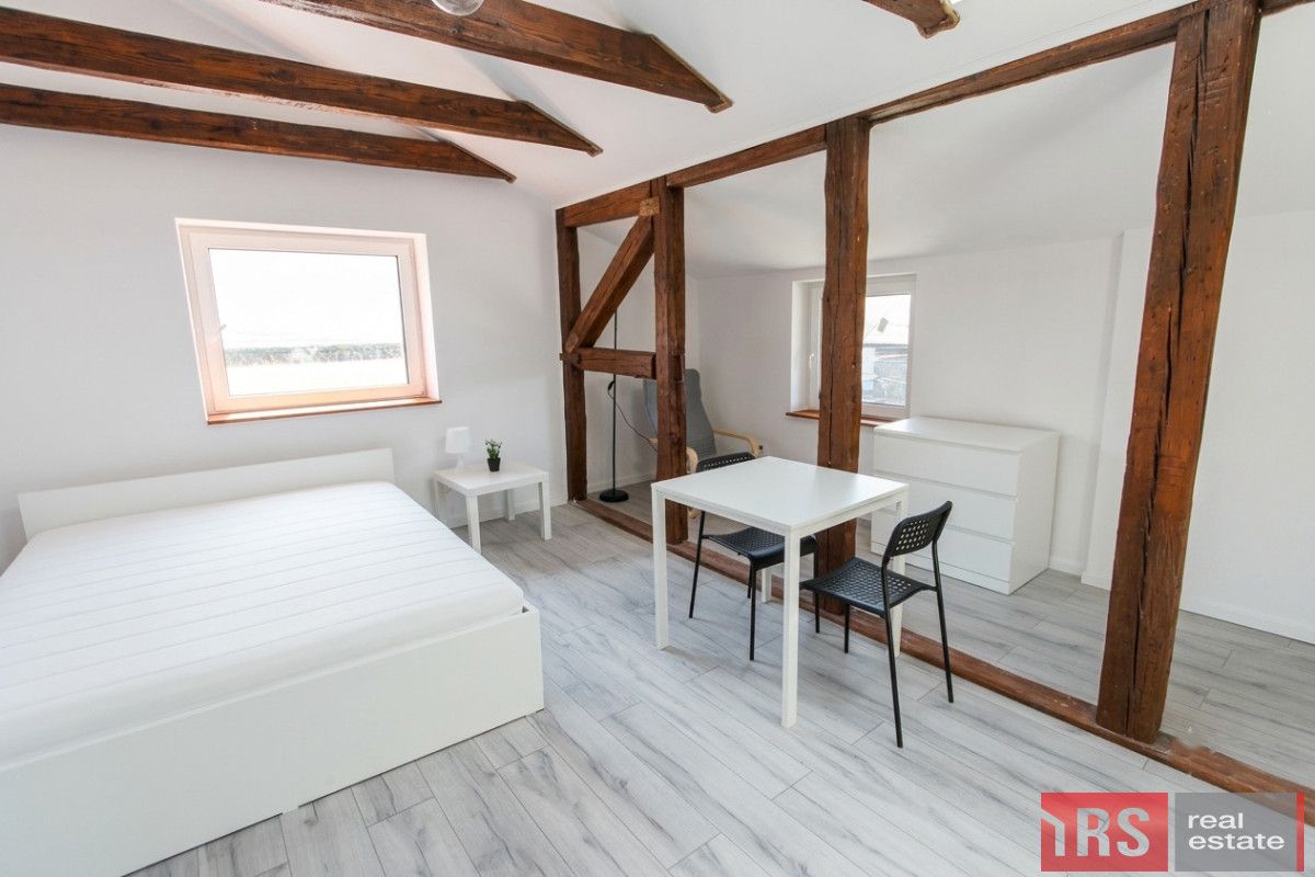 kamienica, 9 pokoi Świętochłowice, ul. Szkolna. Zdjęcie 14