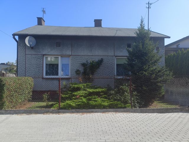 dom wolnostojący, 3 pokoje Radomsko Stary Kowalowiec, ul. Północna. Zdjęcie 1