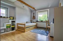 dom wolnostojący, 6 pokoi Tychy Cielmice, ul. Bieruńska. Zdjęcie 4