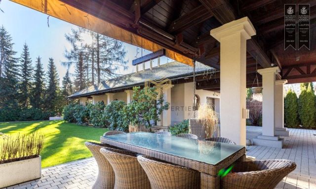 dom wolnostojący, 7 pokoi Warszawa Wawer. Zdjęcie 11