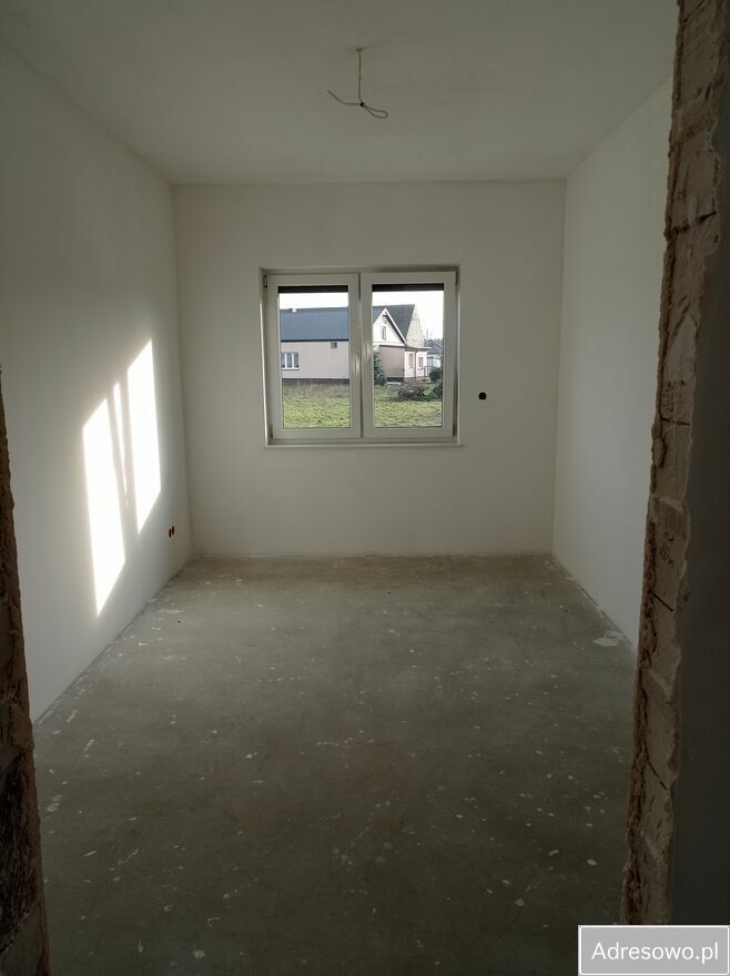 dom wolnostojący, 3 pokoje Zalesie. Zdjęcie 8