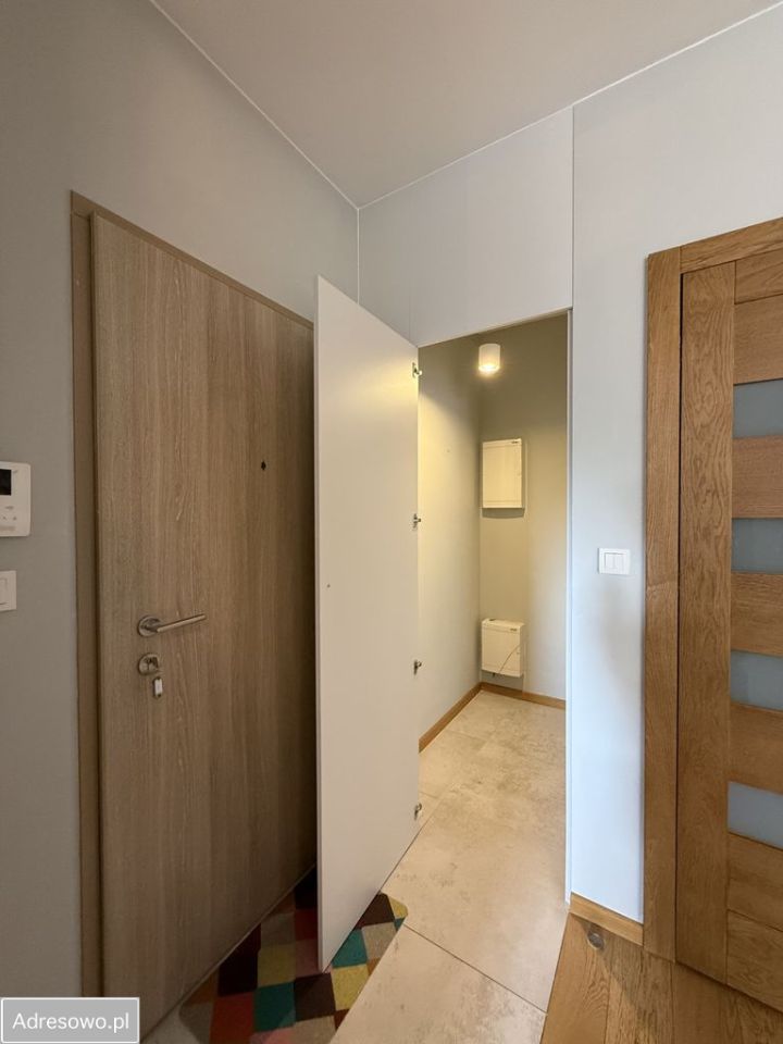 Mieszkanie 3-pokojowe Warszawa Wola, ul. Stanisława Worcella. Zdjęcie 5