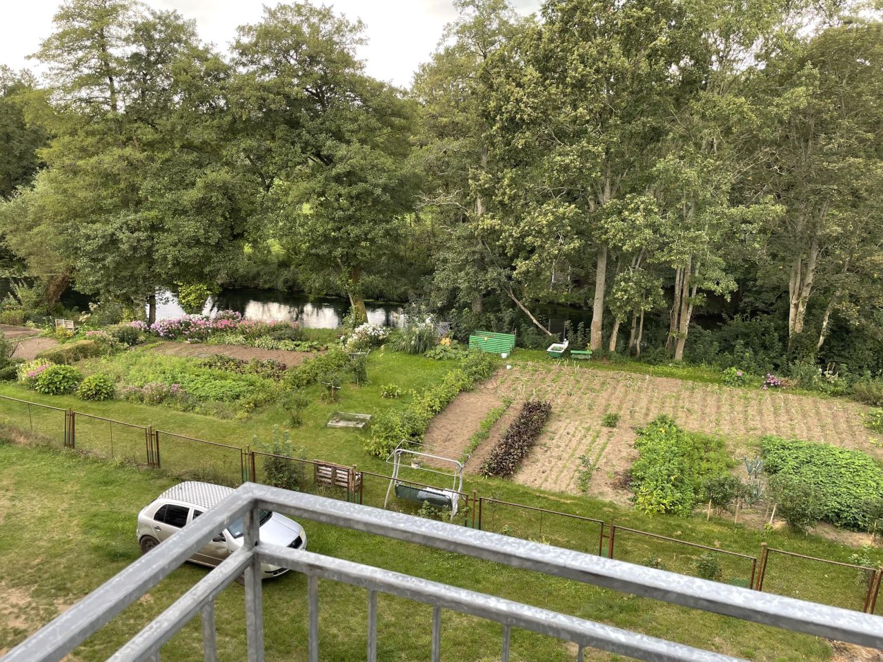 Mieszkanie 4-pokojowe Bardzlino. Zdjęcie 3