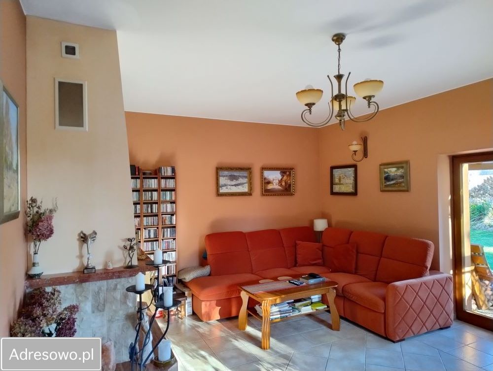 dom wolnostojący, 5 pokoi Wolica. Zdjęcie 4