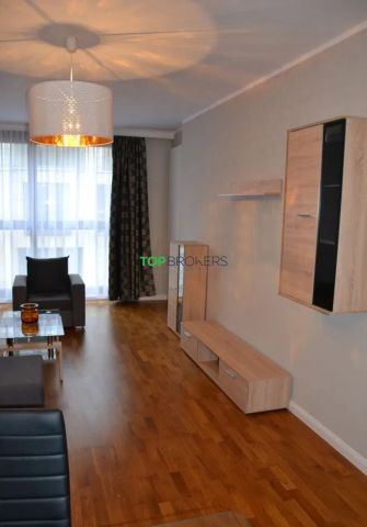 Mieszkanie 3-pokojowe Warszawa Wilanów, ul. Sarmacka. Zdjęcie 2