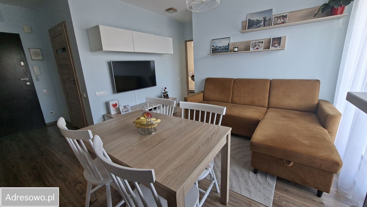 Mieszkanie 3-pokojowe Warzymice, ul. Brzeziny. Zdjęcie 1