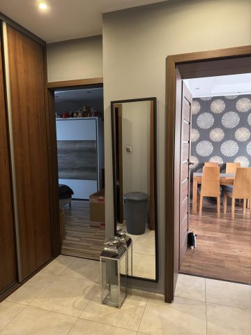 Mieszkanie 2-pokojowe Piotrków Trybunalski Śródmieście, ul. Henryka Sienkiewicza. Zdjęcie 1