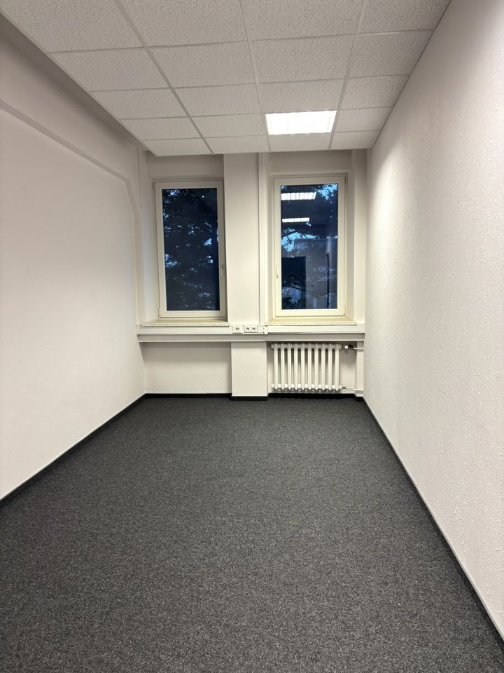 Biuro Andrychów, ul. Krakowska. Zdjęcie 2