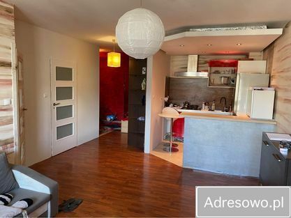 Mieszkanie 2-pokojowe Warszawa Skorosze, ul. Józefa Chełmońskiego. Zdjęcie 3