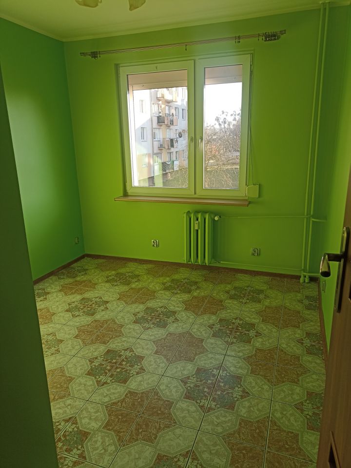 Mieszkanie 3-pokojowe Dębno, ul. Ludwika Waryńskiego. Zdjęcie 2