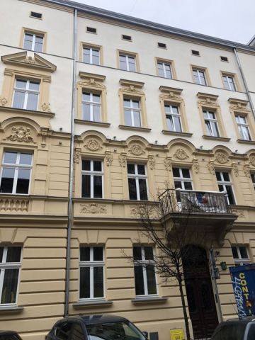 Mieszkanie 4-pokojowe Kraków Stare Miasto, ul. Józefa Sarego. Zdjęcie 1