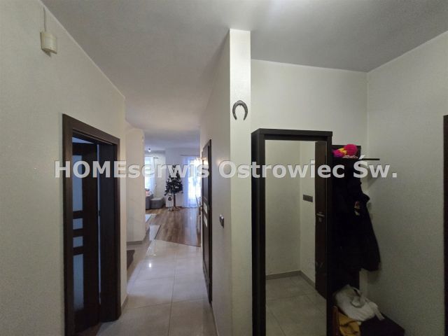 dom wolnostojący, 5 pokoi Ostrowiec Świętokrzyski Gutwin. Zdjęcie 21