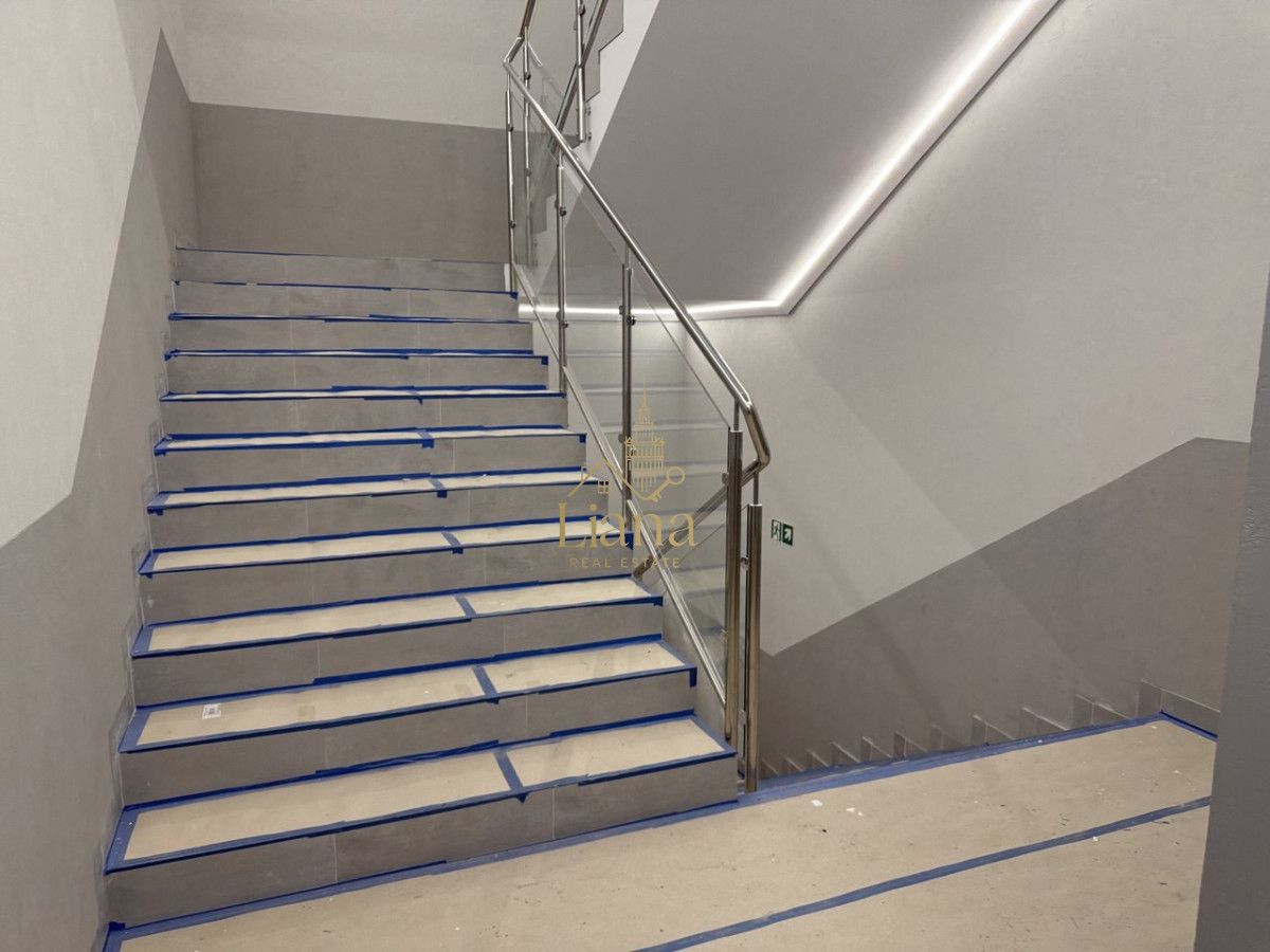 Lokal Warszawa Włochy, ul. Łopuszańska. Zdjęcie 4