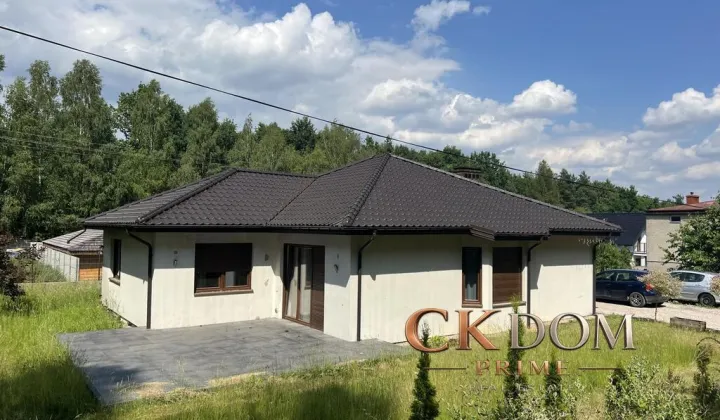 dom wolnostojący, 4 pokoje Kielce Zalesie