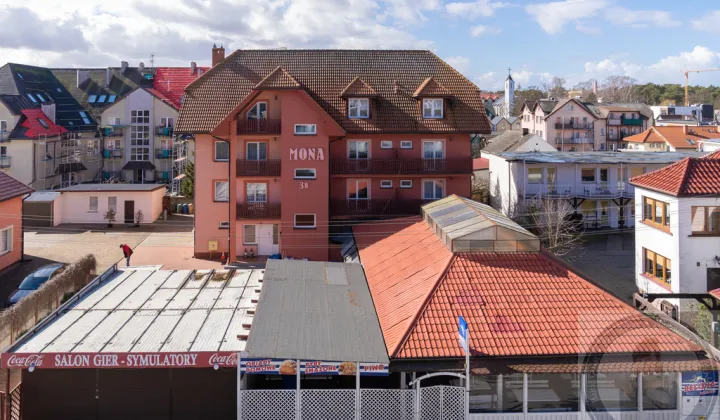 dom wolnostojący, 22 pokoje Międzywodzie