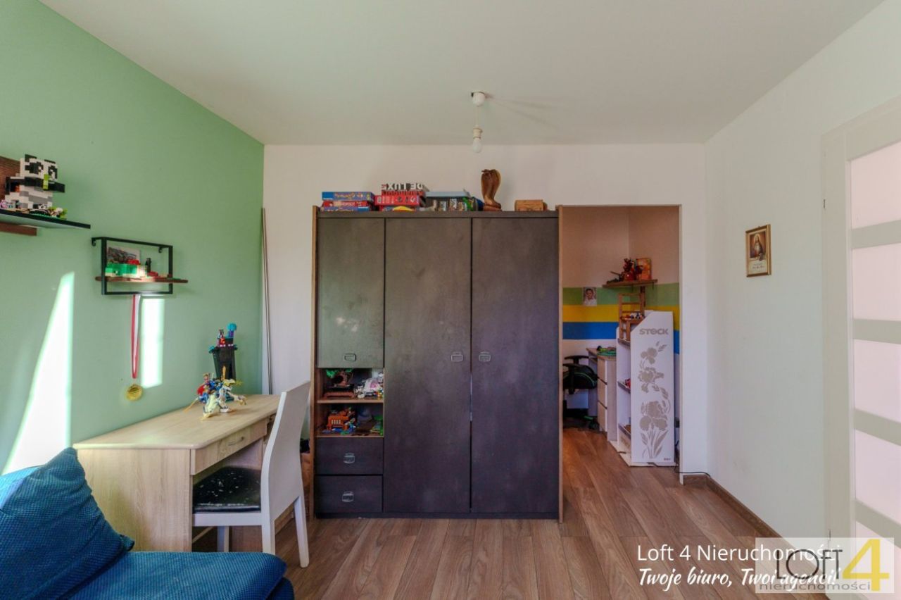 dom wolnostojący, 5 pokoi Świniarsko. Zdjęcie 9