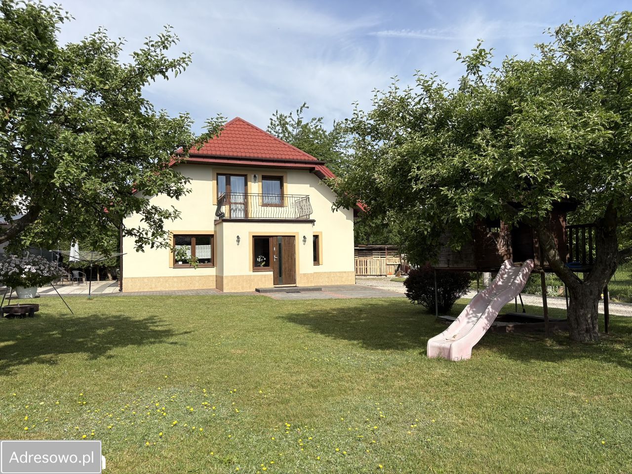 dom wolnostojący, 4 pokoje Końskie, ul. Wrzosowa. Zdjęcie 1