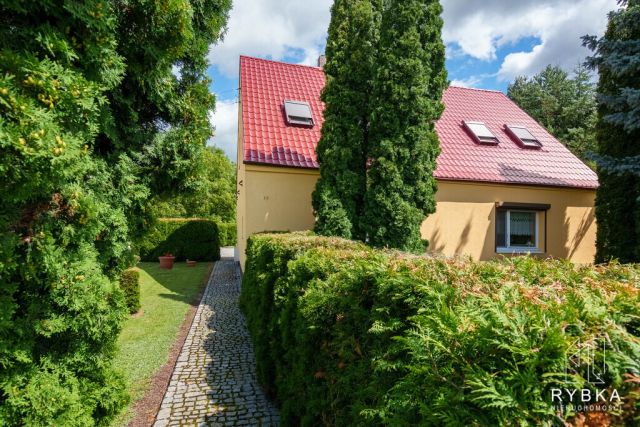 dom wolnostojący, 6 pokoi Środa Wielkopolska. Zdjęcie 1