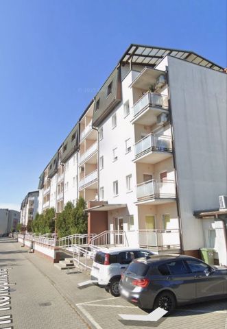 Mieszkanie 4-pokojowe Ostrów Wielkopolski, ul. Konopnickiej. Zdjęcie 1