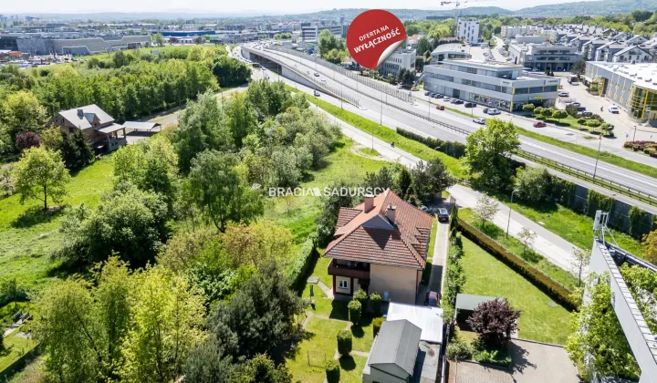 dom wolnostojący, 6 pokoi Kraków Bronowice, ul. Jasnogórska