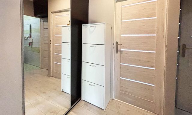 Mieszkanie 3-pokojowe Dąbrowa Górnicza Ząbkowice, ul. Chemiczna. Zdjęcie 9