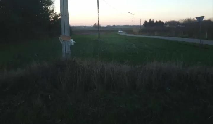 Działka rolna Maniów