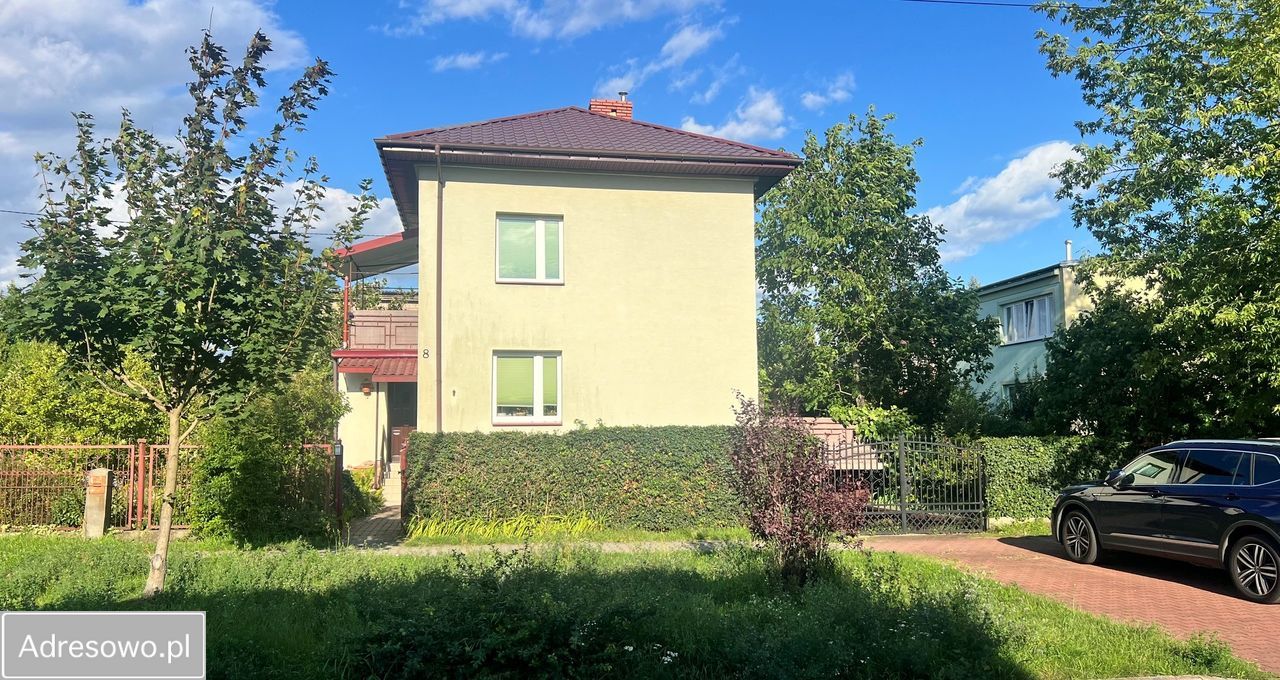 dom wolnostojący, 4 pokoje Ostrowiec Świętokrzyski Centrum, ul. Jana Matejki. Zdjęcie 2