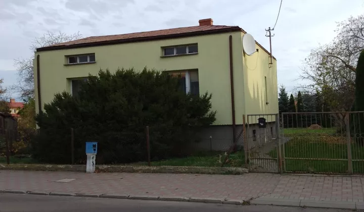 dom wolnostojący, 3 pokoje Terespol, ul. Henryka Sienkiewicza