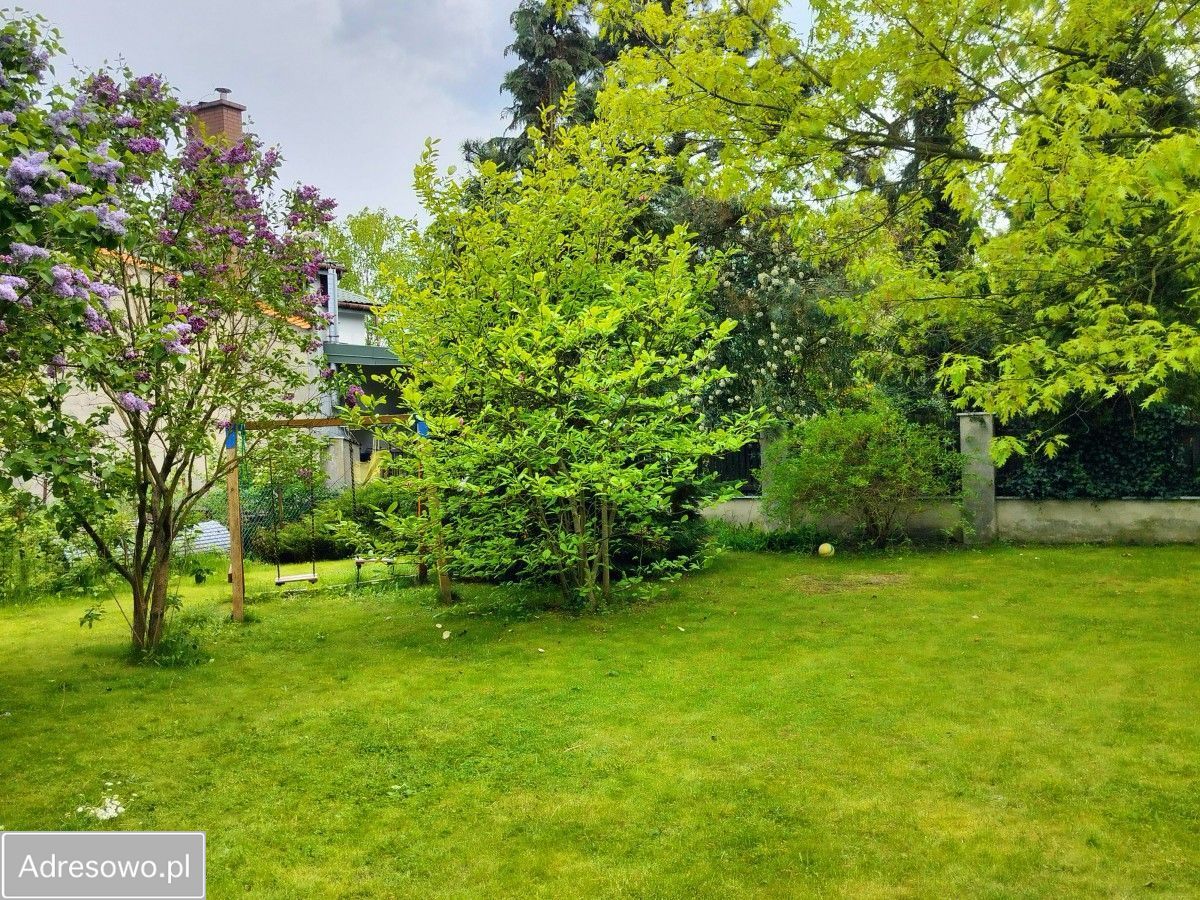 dom wolnostojący, 7 pokoi Piotrków Trybunalski, ul. Tadeusza Nowakowskiego. Zdjęcie 12