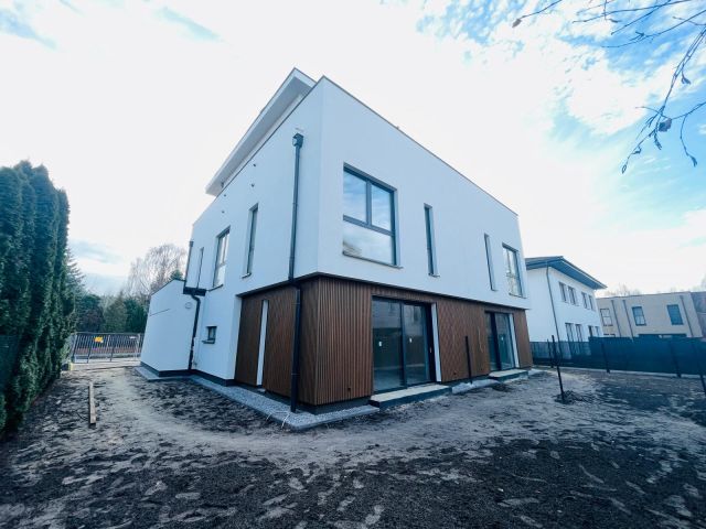 bliźniak, 5 pokoi Warszawa Wawer. Zdjęcie 2