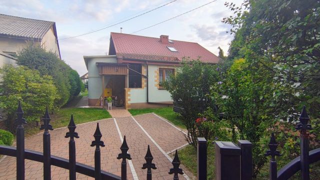 dom wolnostojący, 3 pokoje Ogrodzieniec. Zdjęcie 1