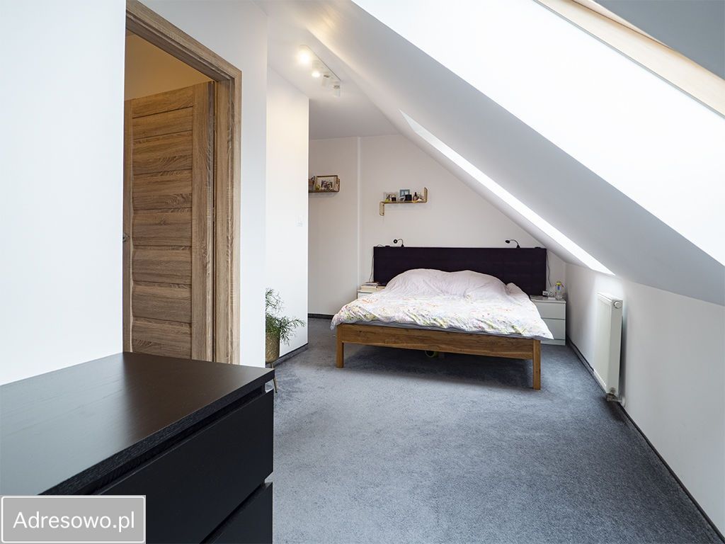 Mieszkanie 5-pokojowe Iwiny, ul. Buforowa. Zdjęcie 4