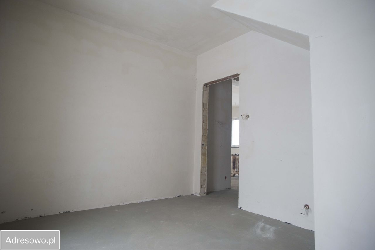 dom wolnostojący, 5 pokoi Tuszyn, ul. Roberta Kocha. Zdjęcie 2