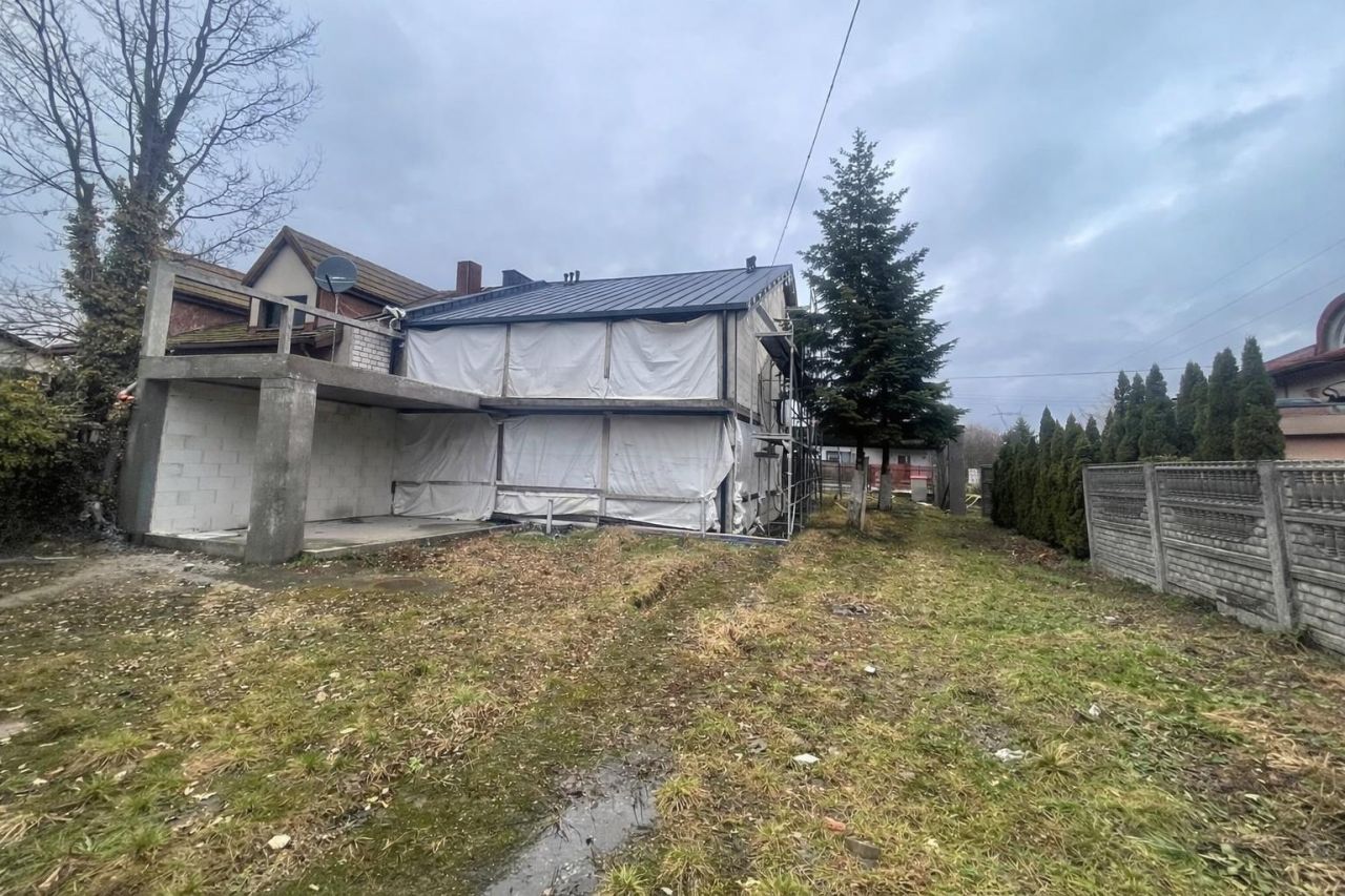 dom wolnostojący Łódź Górna, ul. Jedwabnicza. Zdjęcie 2