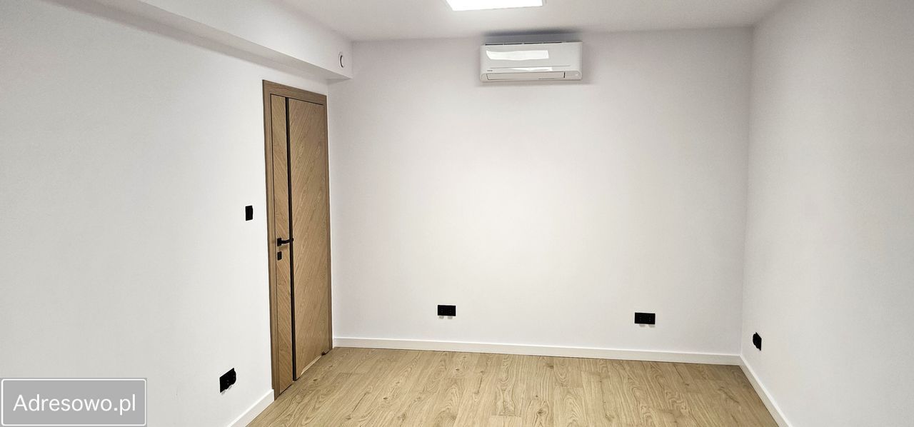 Biuro Bielsko-Biała Mikuszowice Krakowskie, ul. gen. Stanisława Maczka. Zdjęcie 3