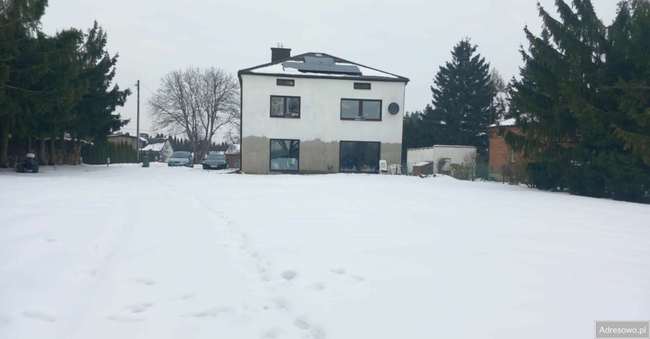 dom wolnostojący, 4 pokoje Kobierniki