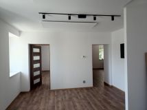 Mieszkanie 3-pokojowe Henryków, pl. Cystersów