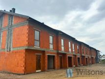 dom szeregowy, 5 pokoi Głosków, ul. Kobuza