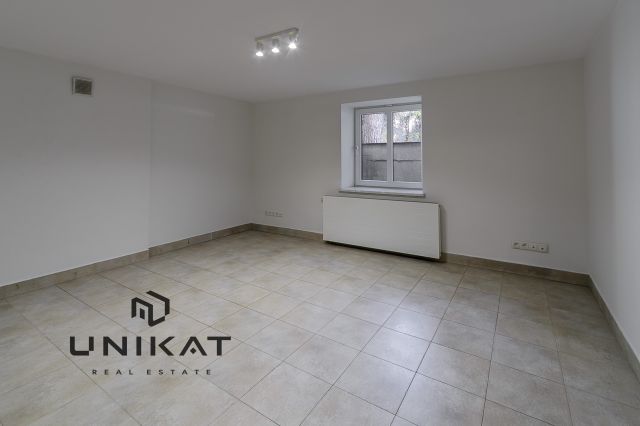 dom szeregowy, 9 pokoi Warszawa Bielany, ul. Hajoty. Zdjęcie 14